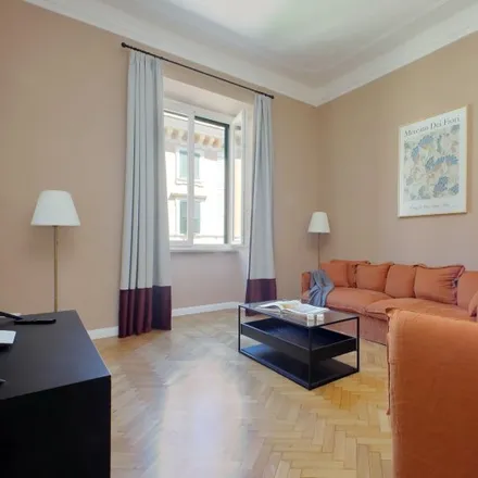 Rent this 3 bed apartment on Gelateria la Romana in Via Cola di Rienzo, 2