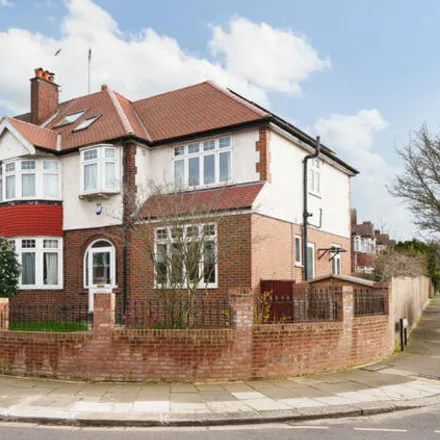 Buy this 6 bed house on Brunswick Road in London, W5 1AQ