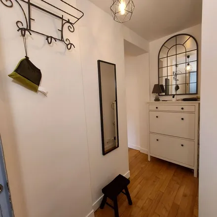Image 4 - 18 Rue Ferdinand Flocon, 75018 Paris, France - Apartment for rent