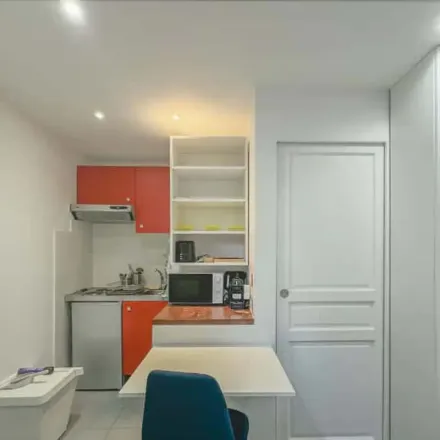 Rent this 2 bed apartment on 8 Rue des Bauches in 75016 Paris, France