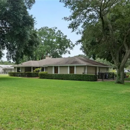 Image 2 - 37206 S Fish Camp Rd, Grand Island, Florida, 32735 - House for sale