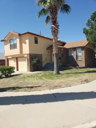 Rent this 3 bed house on 1021 Desierto Seco Drive in El Paso, TX 79912