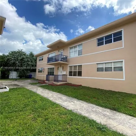 Image 1 - 825 85th Street, Miami Beach, FL 33141, USA - Townhouse for sale