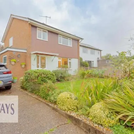 Buy this 3 bed house on Caernarvon Crescent in Cwmbran, NP44 8SX