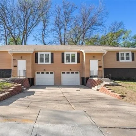 Buy this studio house on 2223 East 8th Street in Kansas City, MO 64124