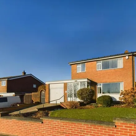 Buy this 3 bed house on Westmorland Way in Newton Aycliffe, DL5 4NN