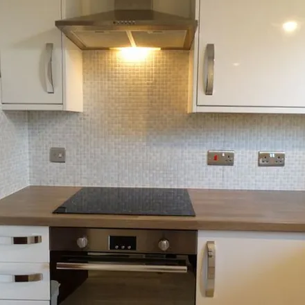 Rent this 2 bed apartment on Boundary Road in Worthing, BN11 4SX