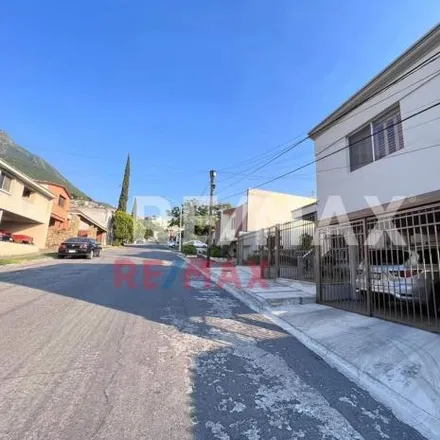 Image 1 - Guillermo Marconi, Contry La Silla, 64860 Guadalupe, NLE, Mexico - House for sale