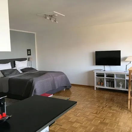 Rent this 1 bed apartment on Deutz Technische Hochschule in Deutz-Kalker Straße, 50679 Cologne
