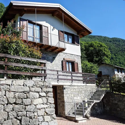 Rent this 2 bed house on Comunità montana della Valtellina di Morbegno
