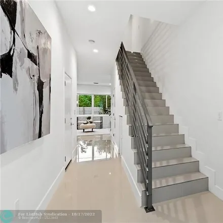 Image 4 - 1245 Northeast 18th Avenue, Fort Lauderdale, FL 33304, USA - Townhouse for sale