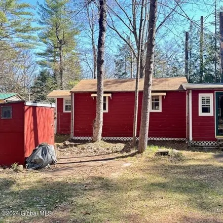 Buy this 2 bed house on 205 Old Corinth Road in Hadley, Saratoga County