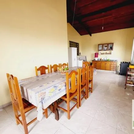 Buy this 3 bed house on Rua Treze de Junho in Santo Antônio, Louveira - SP