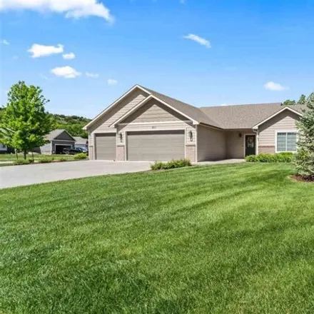 Buy this 3 bed house on 4925 Plumthicket Drive in Manhattan, KS 66503