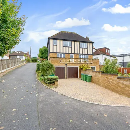 Image 2 - Becketts Close, London, DA5 2LF, United Kingdom - House for sale