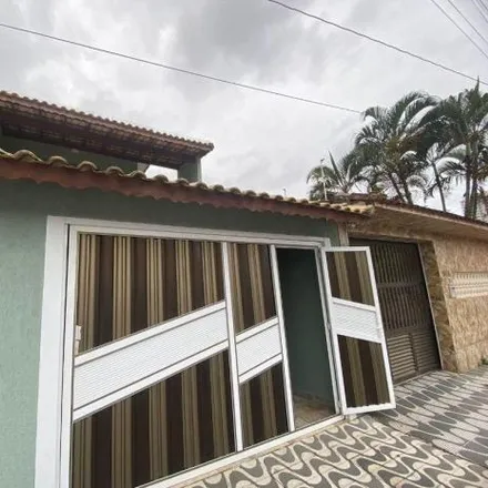 Buy this 2 bed house on Rua Jaú 888 - Sala 01 in Canto do Forte, Praia Grande - SP