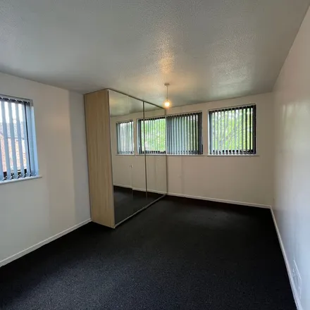 Image 5 - Lynfield Close, Hawkesley, B38 9RL, United Kingdom - Apartment for rent