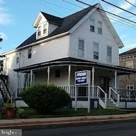Image 3 - Langhorne Town Hall, East Maple Avenue, Langhorne, Bucks County, PA 19048, USA - Apartment for rent