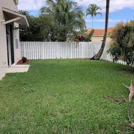 Image 3 - 691 Willow Bend Road, Weston, FL 33327, USA - Apartment for rent