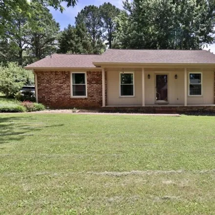 Buy this 3 bed house on 2317 Woodmont Dr in Springfield, Tennessee