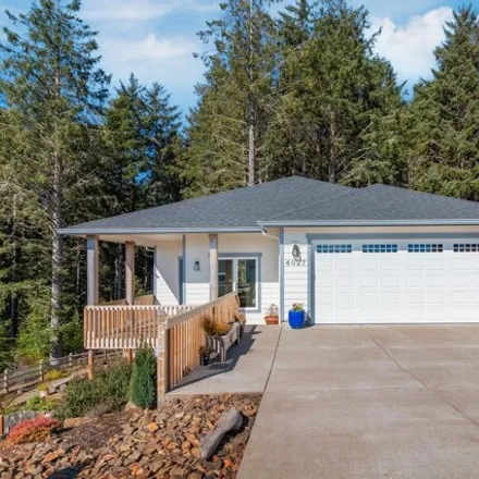 Buy this 4 bed house on Spyglass Ridge Open Space in Southeast Spyglass Ridge Drive, Lincoln City