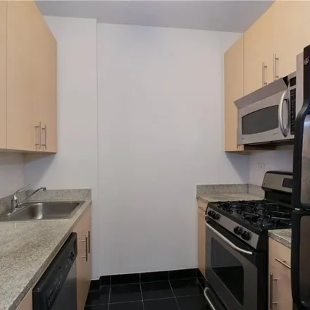 Rent this 1 bed apartment on Battery Parking Garage in 25 West Street, New York