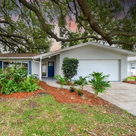 Buy this 4 bed house on 1943 Jeffords Street in Clearwater, FL 33764