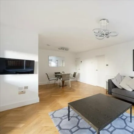 Image 4 - Kensington Heights, 91-95 Campden Hill Road, London, W8 7EJ, United Kingdom - Apartment for sale