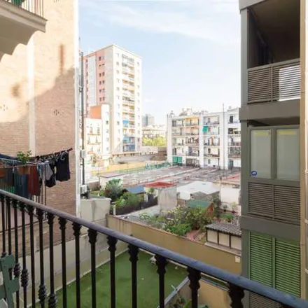Image 4 - Carrer del Comte Borrell, 151, 08001 Barcelona, Spain - Apartment for rent