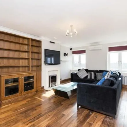 Rent this 2 bed apartment on Barrie House in Lancaster Gate, London
