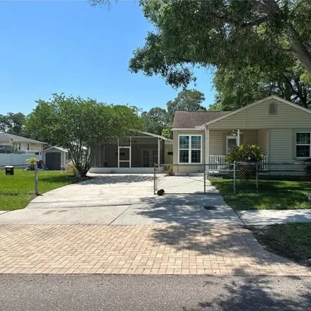 Buy this 5 bed house on 2233 Gordon Street in Tampa, FL 33605