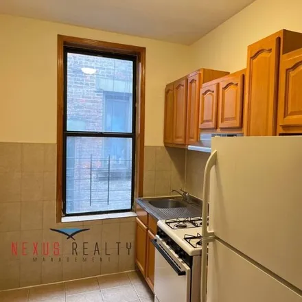 Image 4 - 502 East 138th Street, New York, NY 10454, USA - House for rent