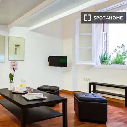 Rent this studio apartment on Hostal Madrid in Calle de Esparteros, 6