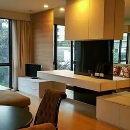 Rent this 1 bed apartment on Visunee Mansion in Soi Nai Lert, Witthayu