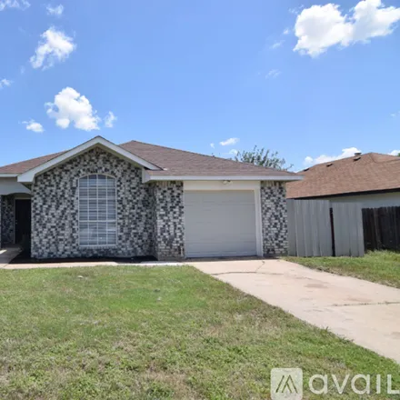 Rent this 3 bed house on 2403 Woodlands Dr