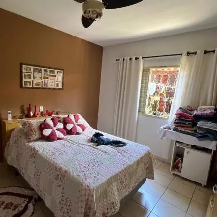 Buy this 4 bed house on Rua Olga Benário Prestes in Nova Veneza, Sumaré - SP