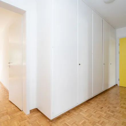 Rent this 3 bed apartment on Breitfeldstrasse 61 in 3014 Bern, Switzerland