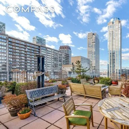 Image 9 - 235 West End Avenue, New York, NY 10023, USA - Condo for sale