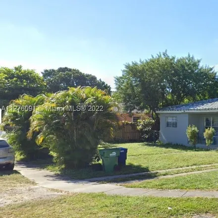 Buy this 3 bed house on 15620 Northeast 4th Court in Miami-Dade County, FL 33162