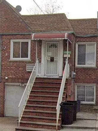 Buy this 3 bed house on 1617 Tenbroeck Avenue in New York, NY 10461