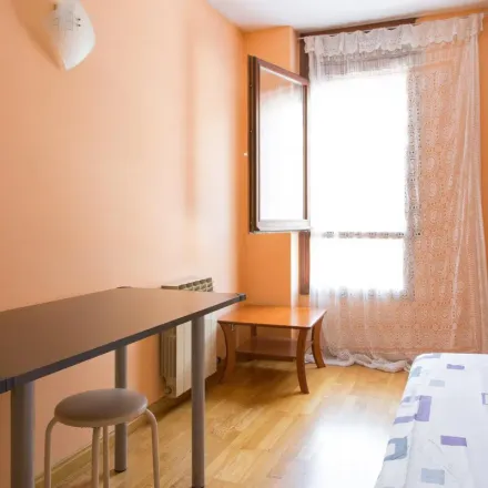 Image 6 - Passatge de Dolors Almeda i Roig, 08940 Cornellà de Llobregat, Spain - Apartment for rent
