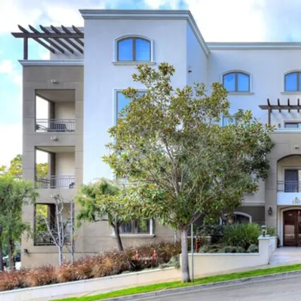 Rent this 2 bed condo on 2343 Fox Hills Drive in Los Angeles, CA 90064