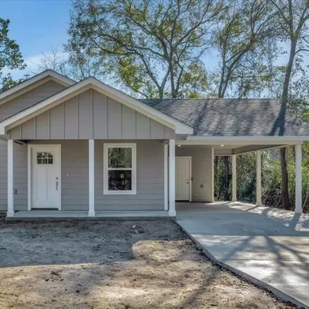Buy this 3 bed house on 179 White Avenue in Lufkin, TX 75904