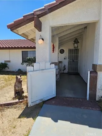 Image 3 - 31451 Sutter Road, Lucerne Valley, San Bernardino County, CA 92356, USA - House for sale