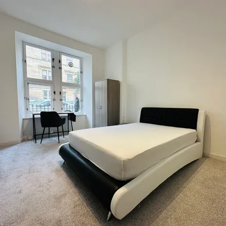 Image 6 - Ziques, White Street, Partickhill, Glasgow, G11 5RW, United Kingdom - Apartment for rent