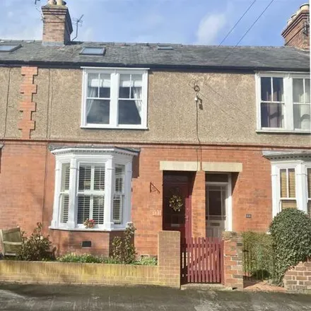 Buy this 3 bed townhouse on Victoria Road in Shrewsbury, SY3 9HX