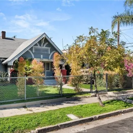 Image 2 - 3445 4th Avenue, Los Angeles, CA 90018, USA - House for sale