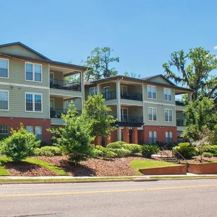 Buy this 3 bed condo on 1239 Southwest 9th Road in Gainesville, FL 32601