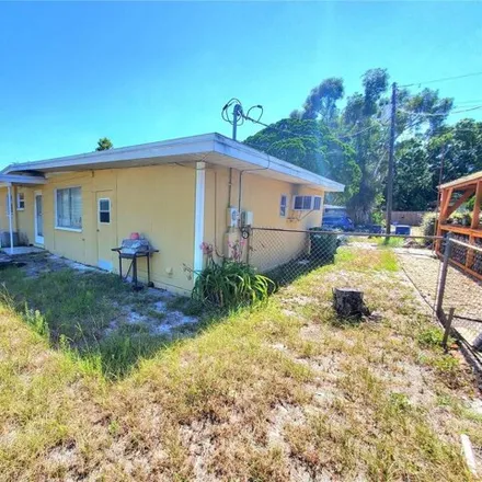 Image 3 - 10803 N Leo St, Tampa, Florida, 33612 - House for sale