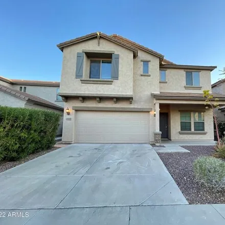 Rent this 3 bed house on 2232 West Beverly Lane in Phoenix, AZ 85023